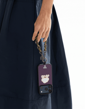 Black olive Wristlet